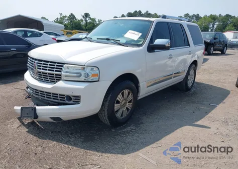 2013 Lincoln Navigator z USA, uszkodzony, nr VIN 5LMJJ2J58DEL01480